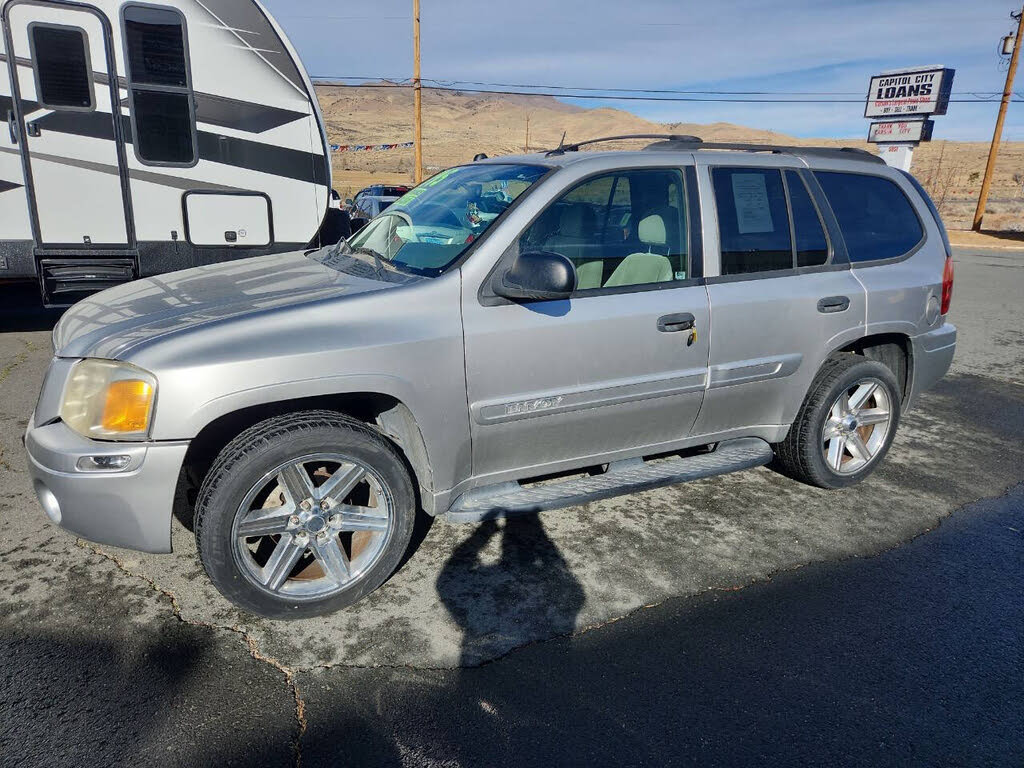 2005 GMC Envoy 4 Dr SLE 4WD SUV