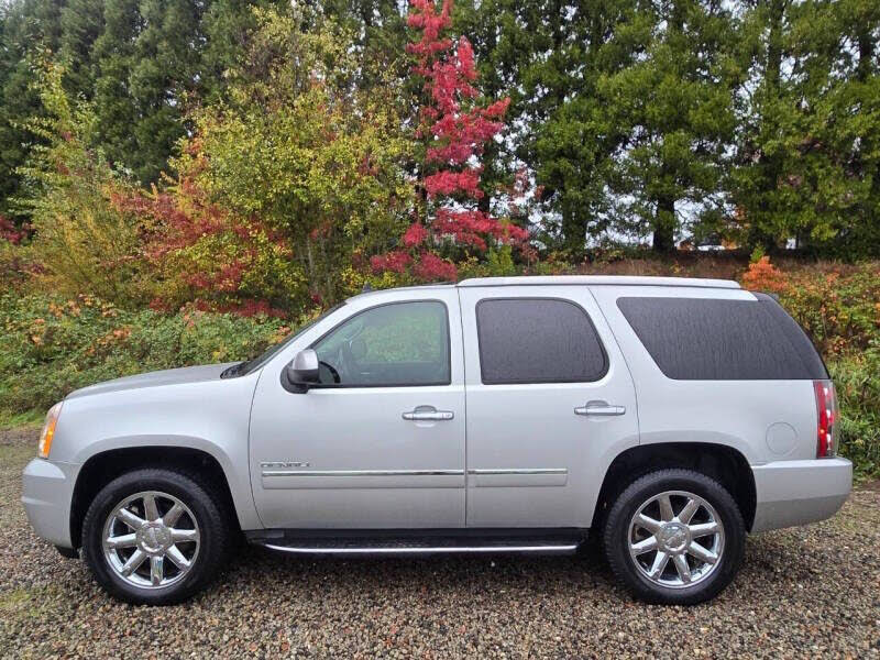 2011 GMC Yukon Denali AWD