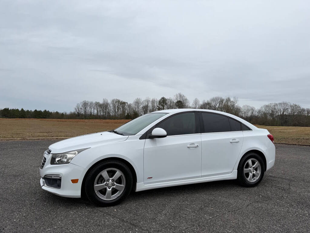 2015 Chevrolet Cruze 1LT Sedan FWD