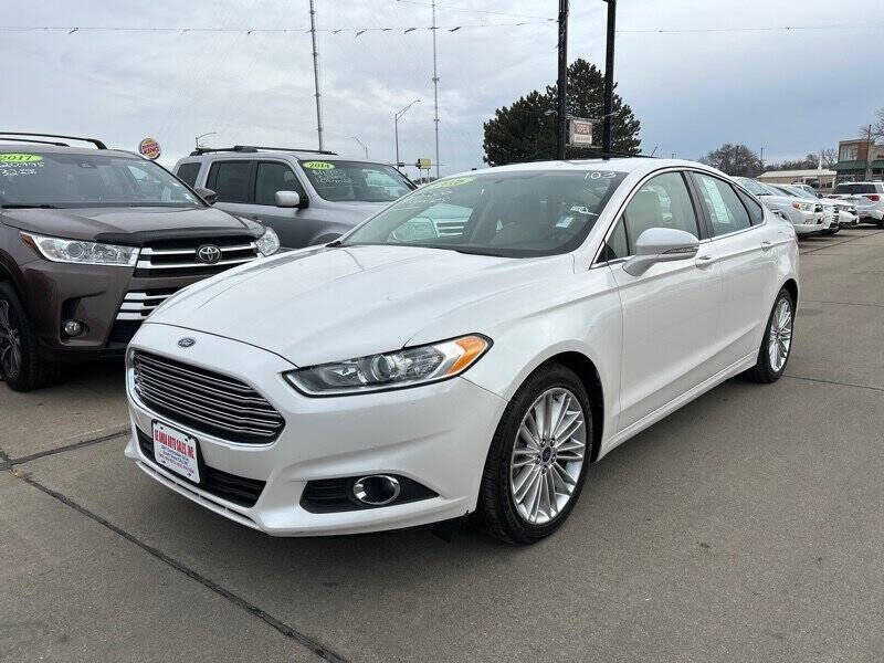 2016 Ford Fusion SE