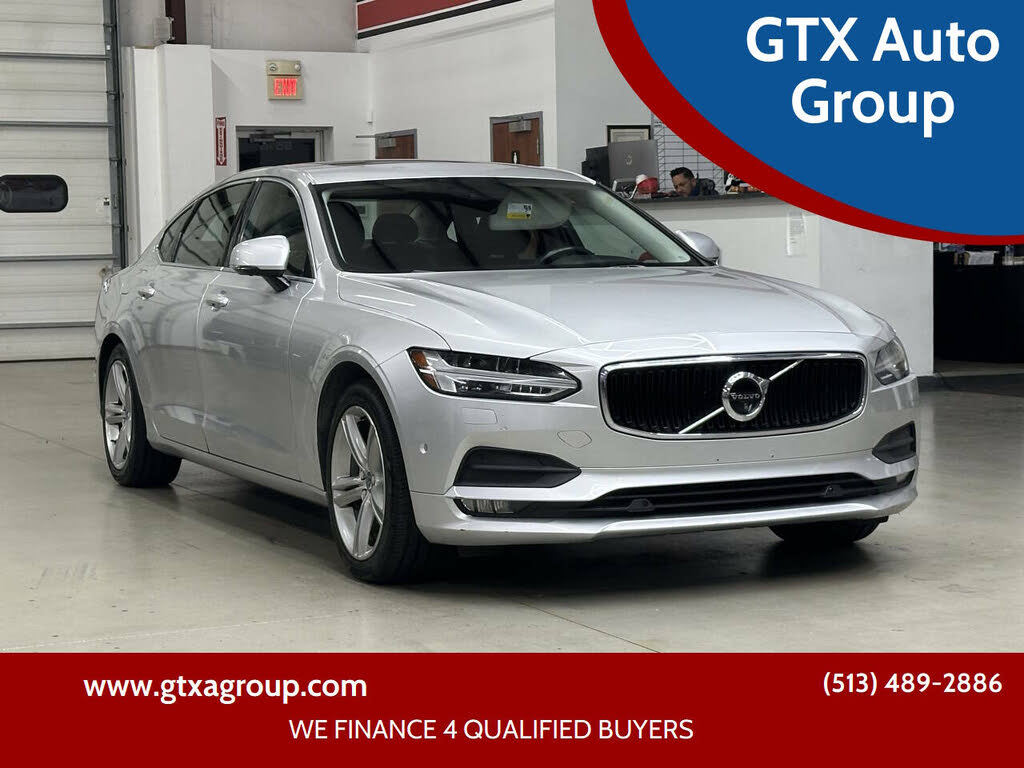 2018 Volvo S90 T5 Momentum AWD