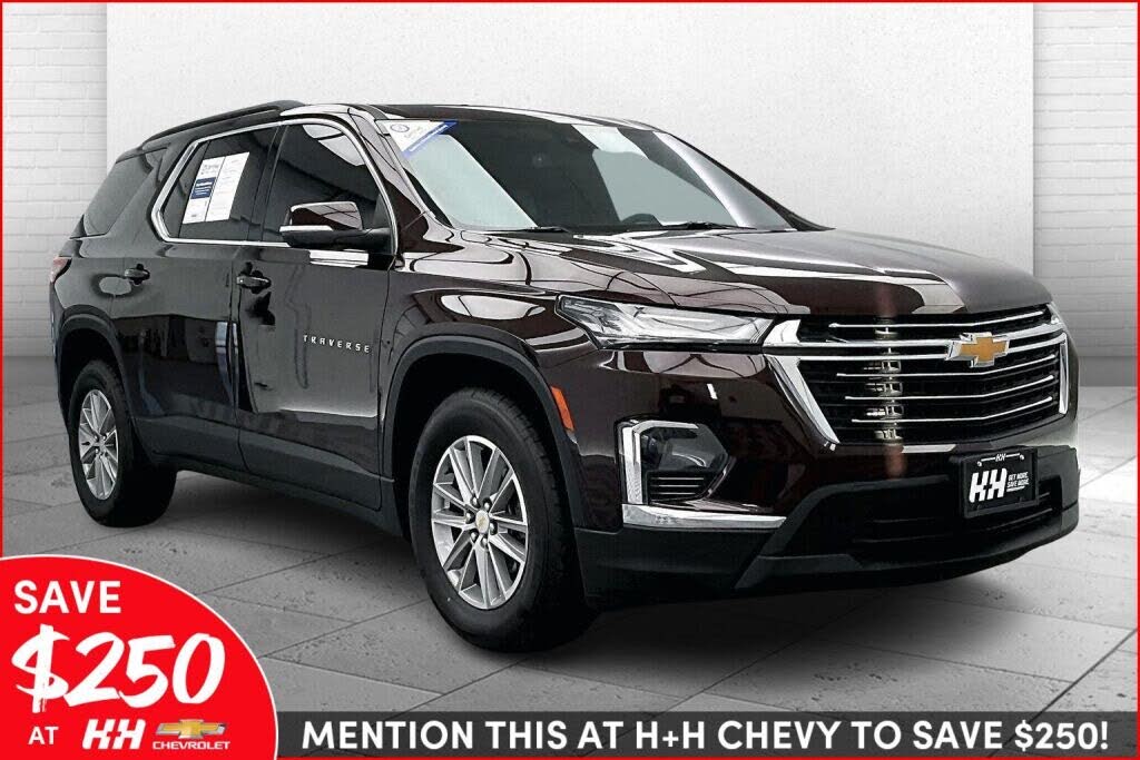 2022 Chevrolet Traverse LT Cloth AWD