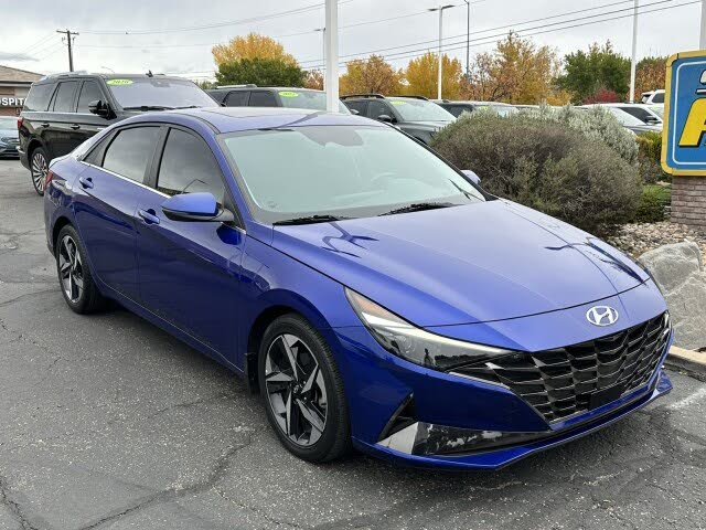 2023 Hyundai Elantra Limited FWD