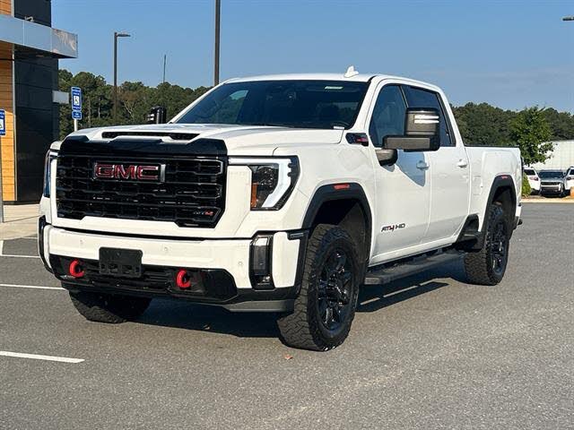 2024 GMC Sierra 2500HD AT4 Crew Cab 4WD