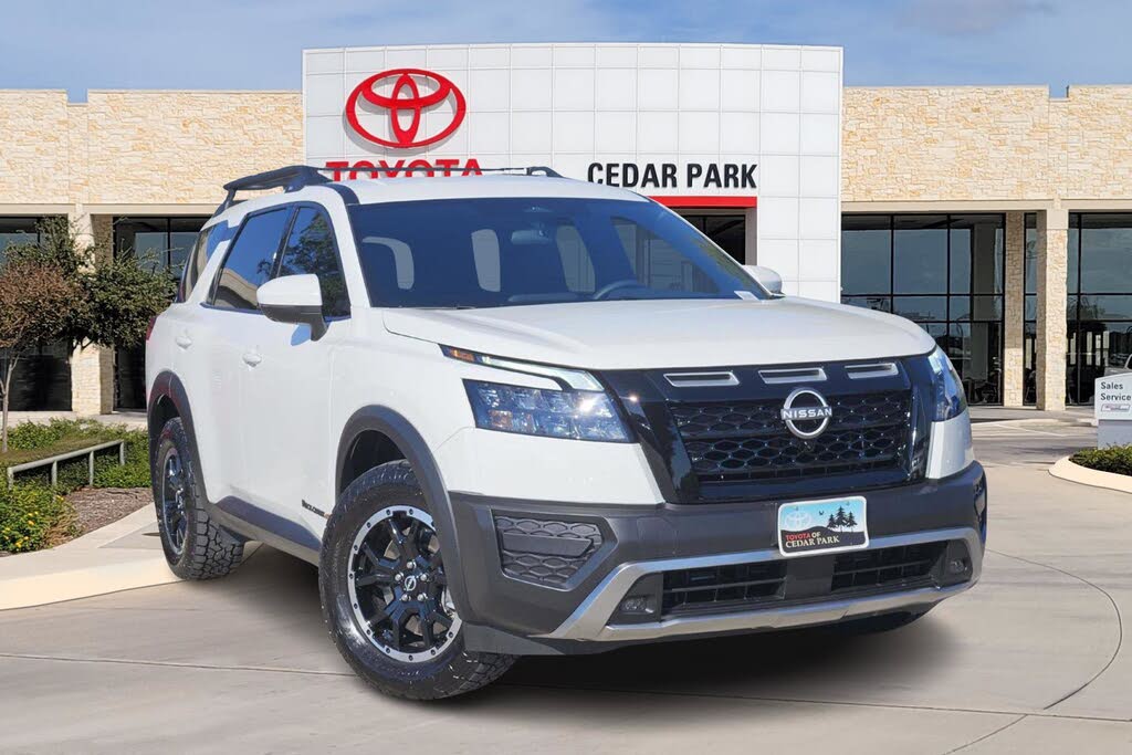 2025 Nissan Pathfinder Rock Creek 4WD