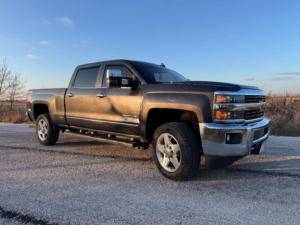 2015 Chevrolet Silverado 2500HD LTZ Crew Cab 4WD