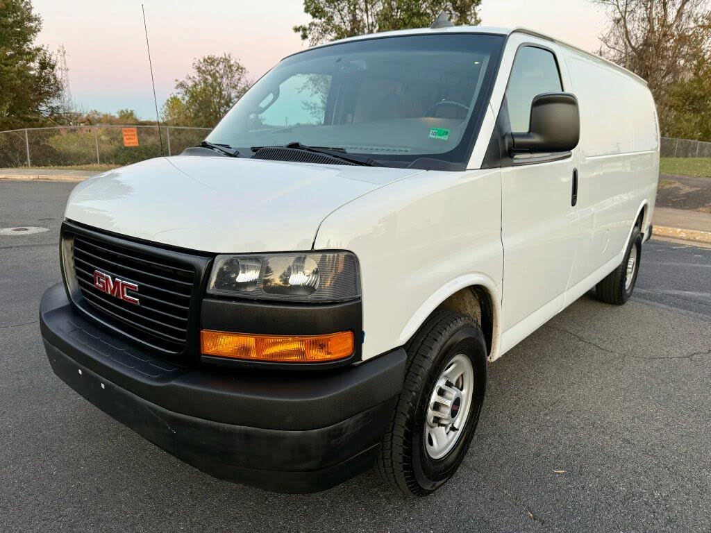2019 GMC Savana Cargo 2500 RWD