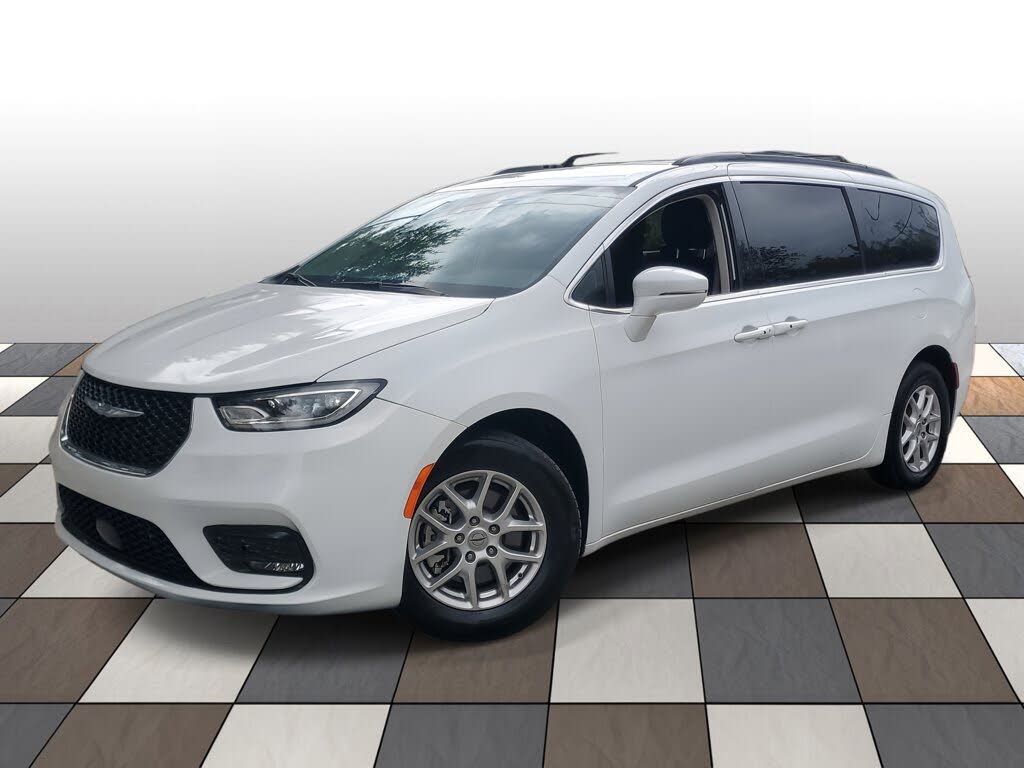 2022 Chrysler Pacifica Touring L FWD