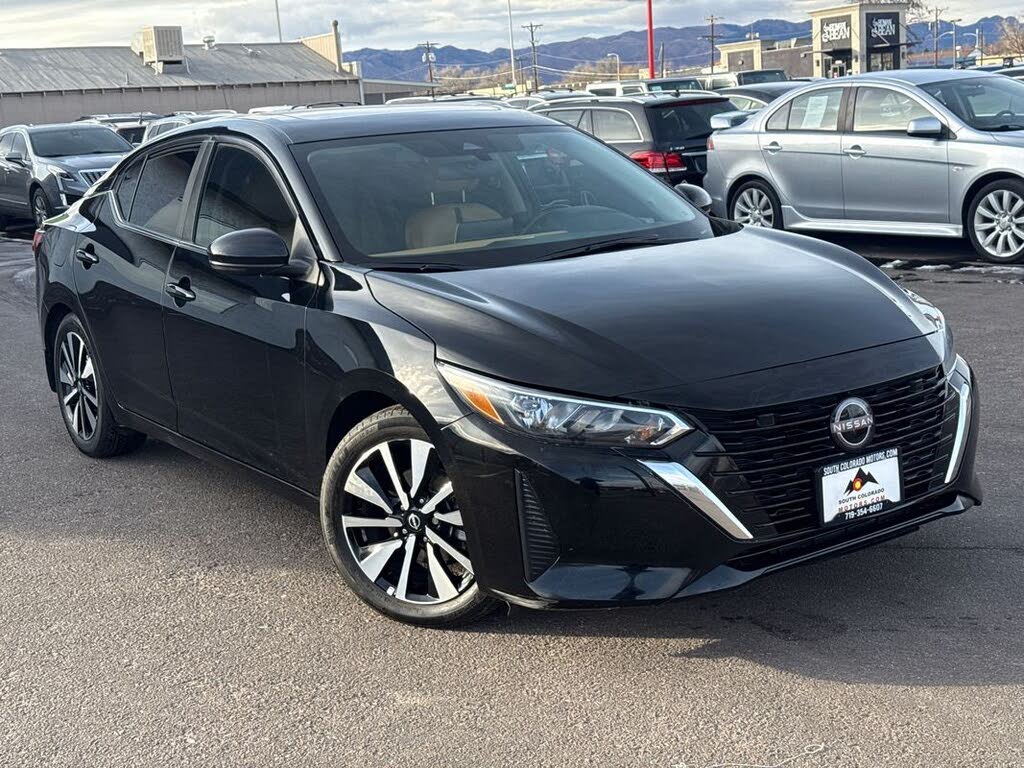 2025 Nissan Sentra SV FWD