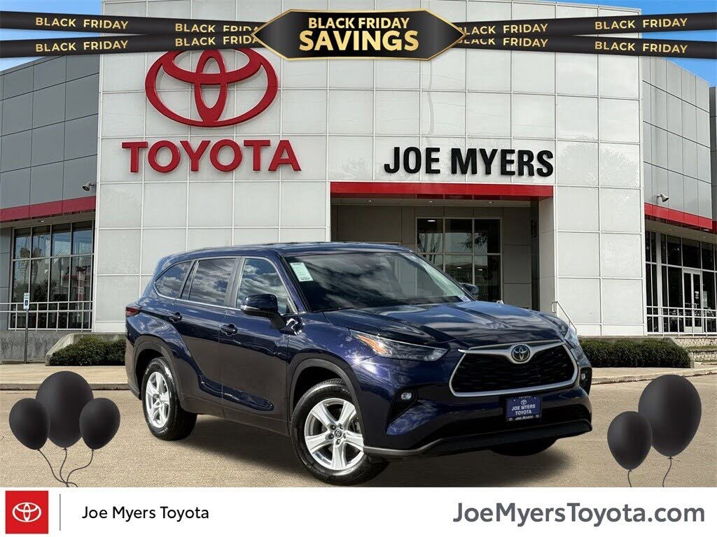 2025 Toyota Highlander LE FWD