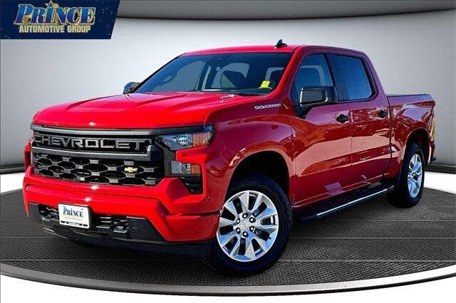 2026 Chevrolet Silverado 1500 Custom Crew Cab 4WD