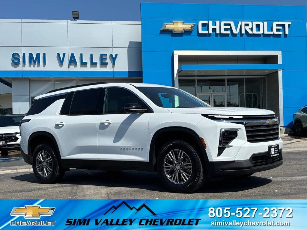 2026 Chevrolet Traverse LT FWD