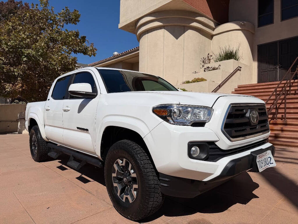 2019 Toyota Tacoma SR5 I4 Double Cab RWD