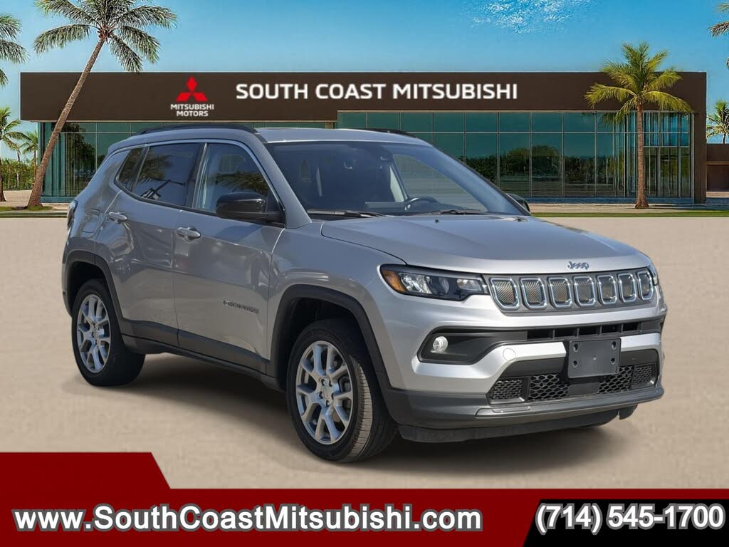 2022 Jeep Compass Latitude Lux 4WD