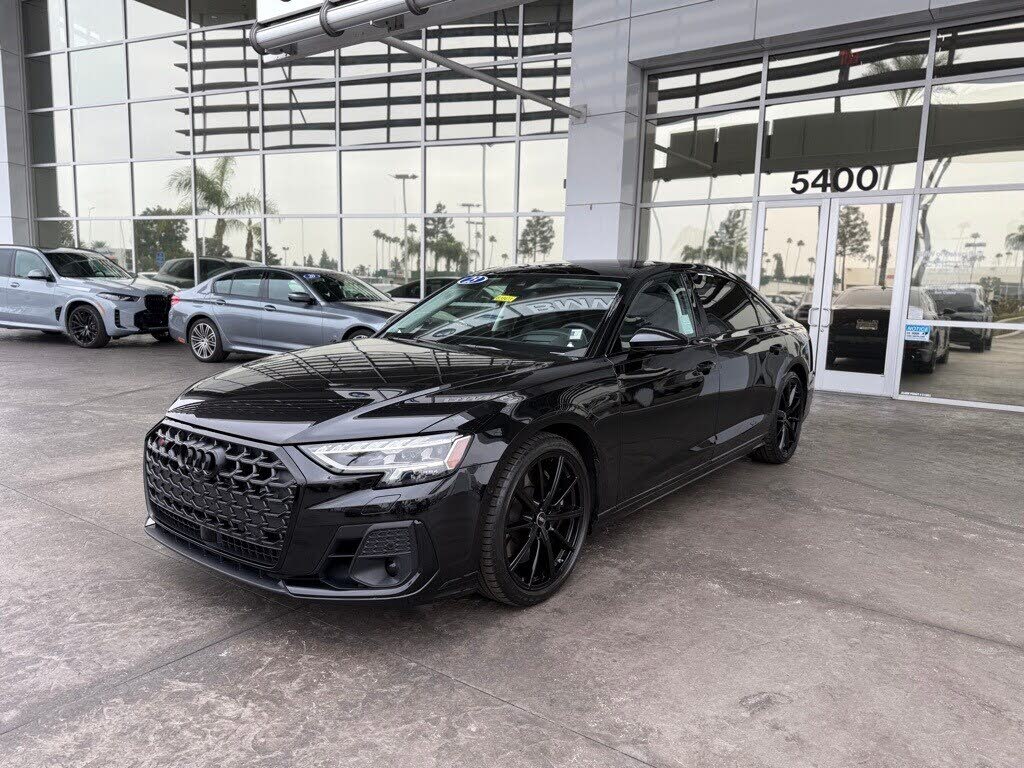2023 Audi S8 4.0T quattro