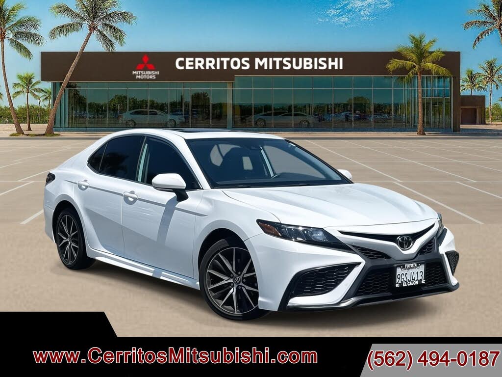 2023 Toyota Camry SE FWD