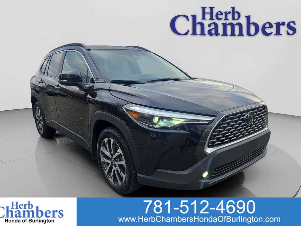 2023 Toyota Corolla Cross XLE AWD