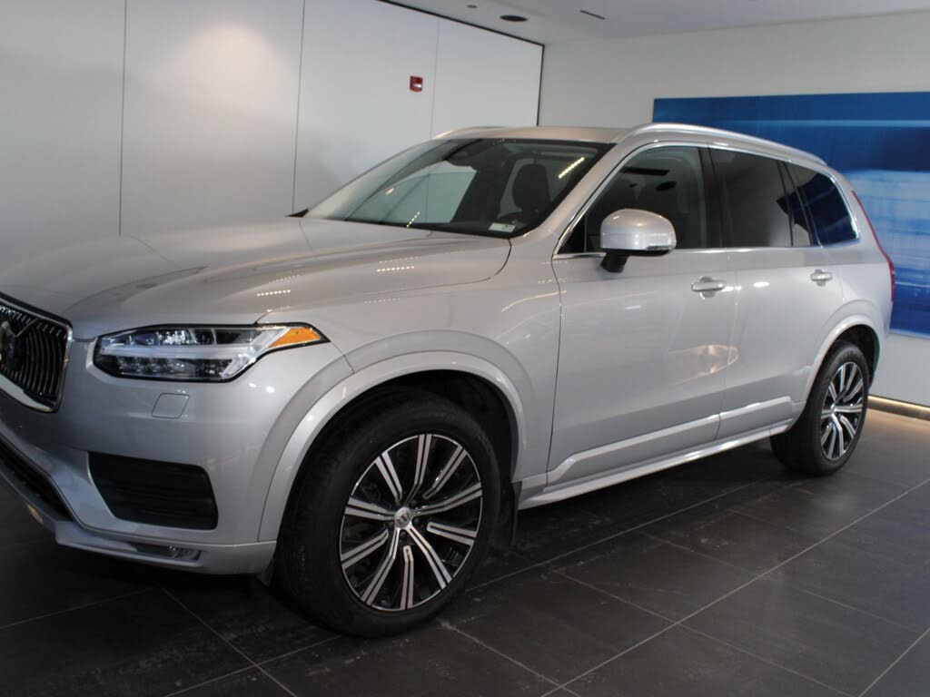 2023 Volvo XC90 B6 Core AWD