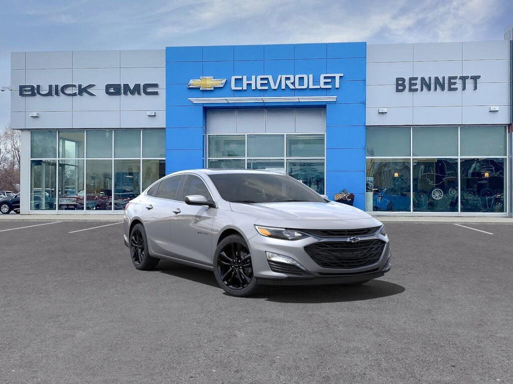 2025 Chevrolet Malibu LT with 1LT FWD