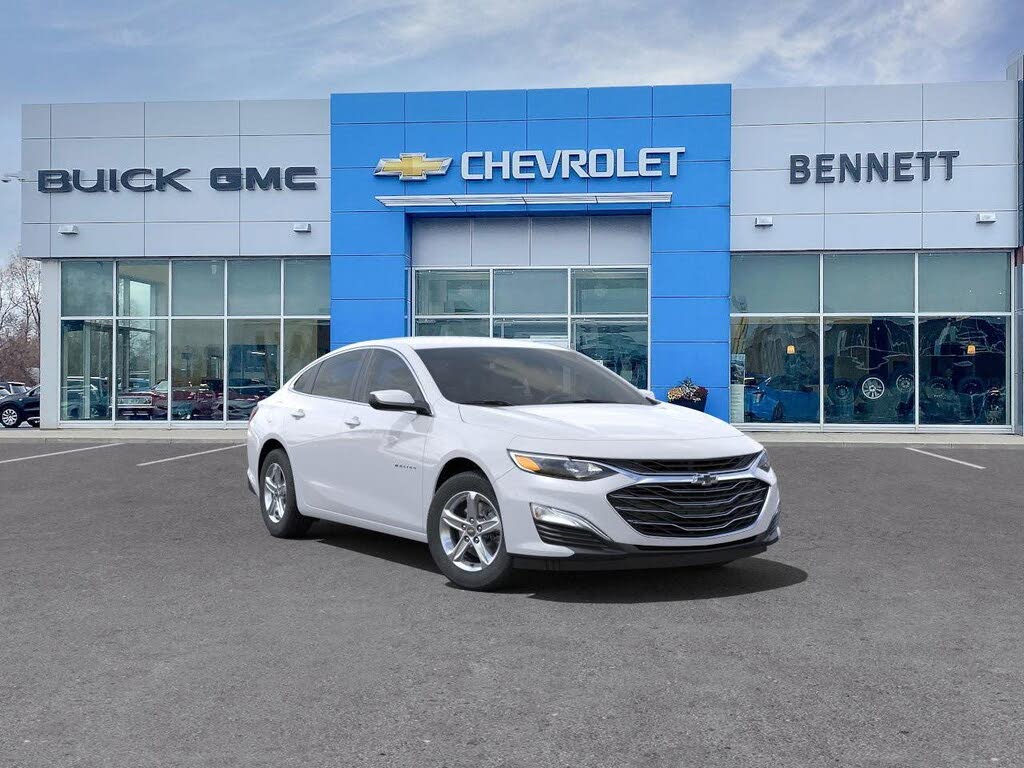 2025 Chevrolet Malibu LS FWD