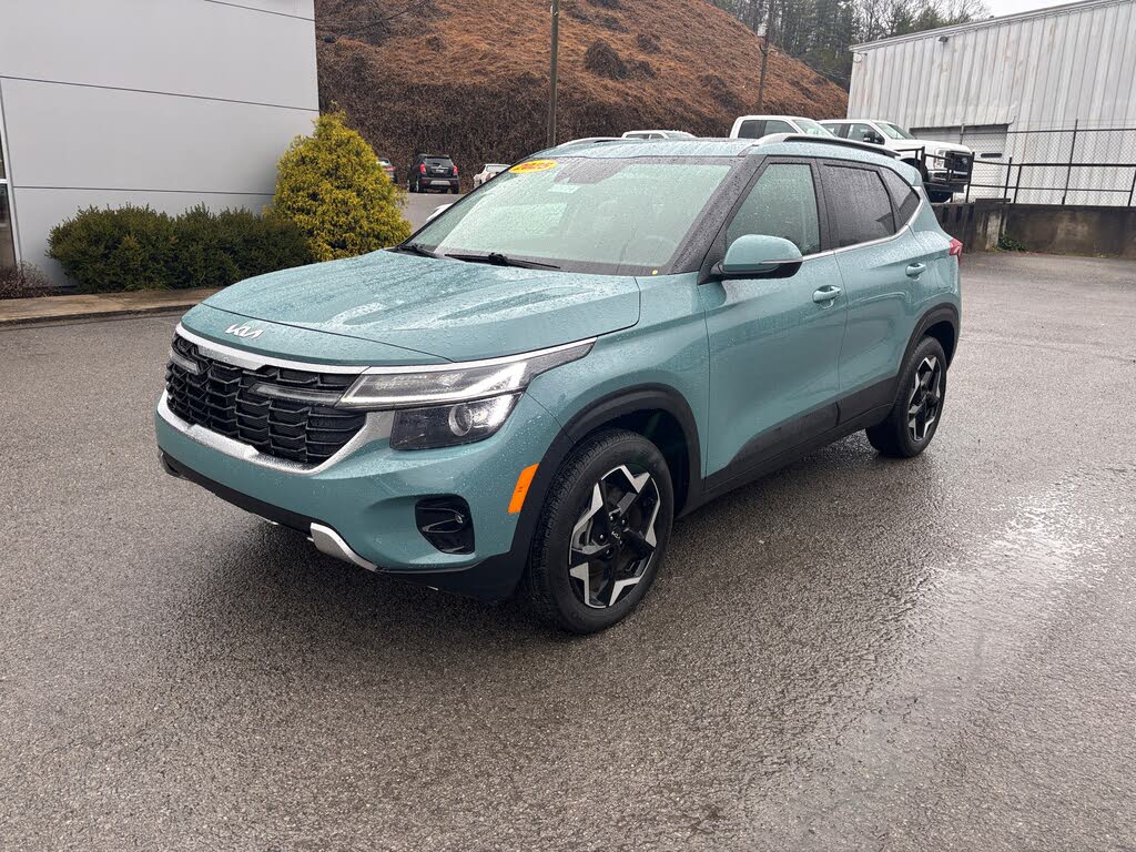 2025 Kia Seltos EX AWD