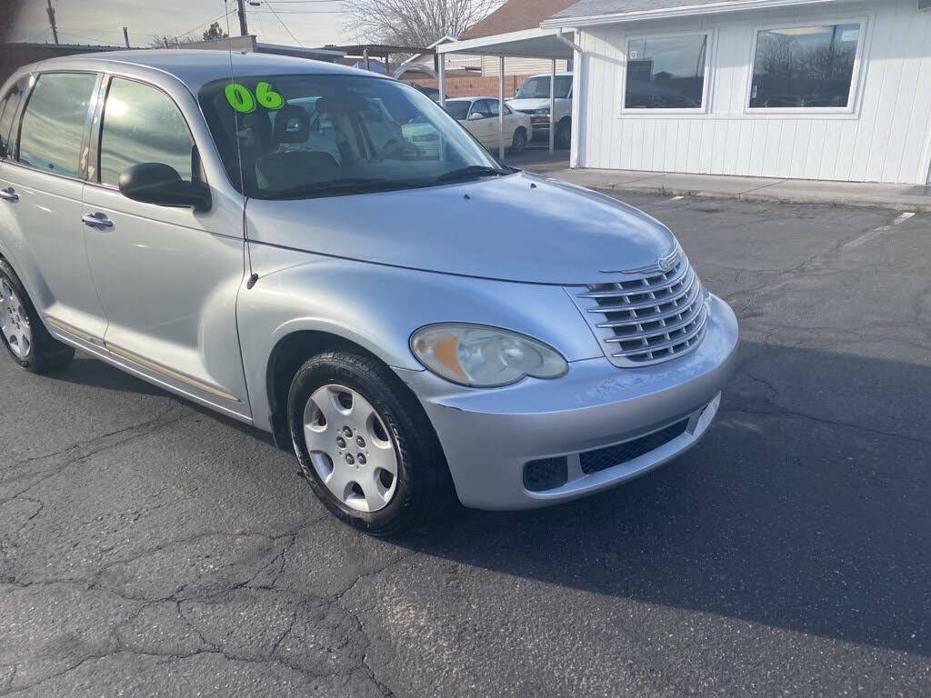 2006 Chrysler PT Cruiser Touring Wagon FWD