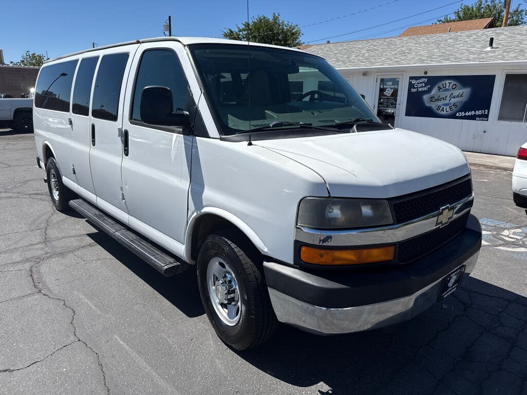 2014 Chevrolet Express 3500 1LT Extended RWD
