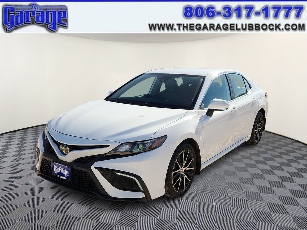 2023 Toyota Camry SE FWD