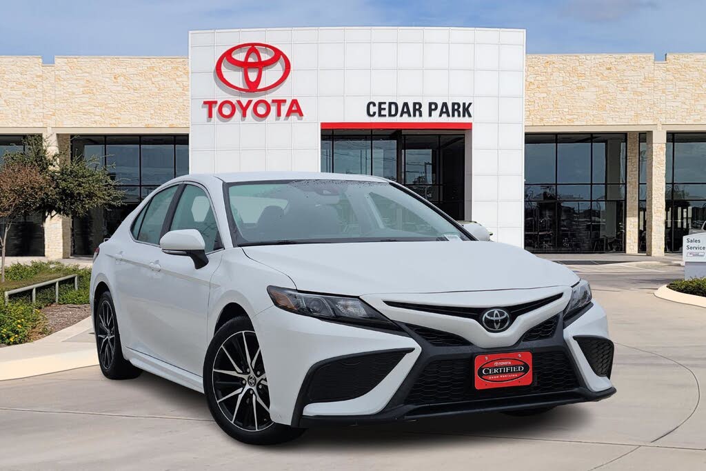 2023 Toyota Camry SE FWD