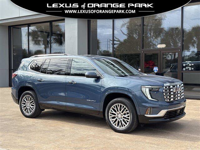 2025 GMC Acadia Denali FWD