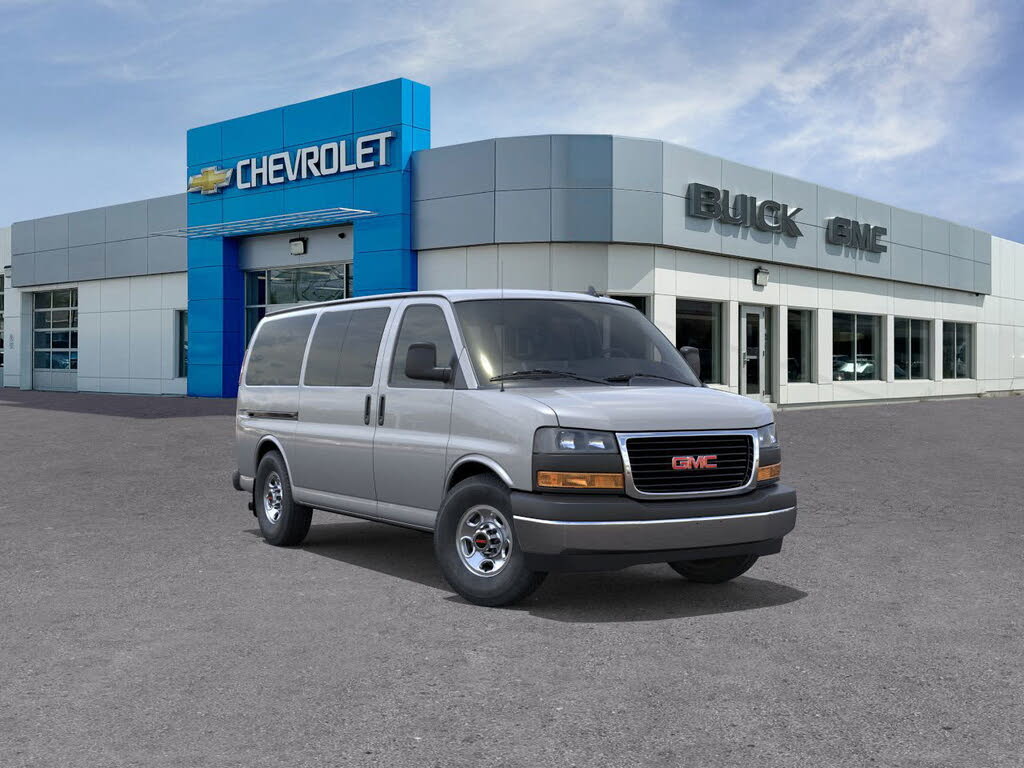 2025 GMC Savana LT 2500 RWD