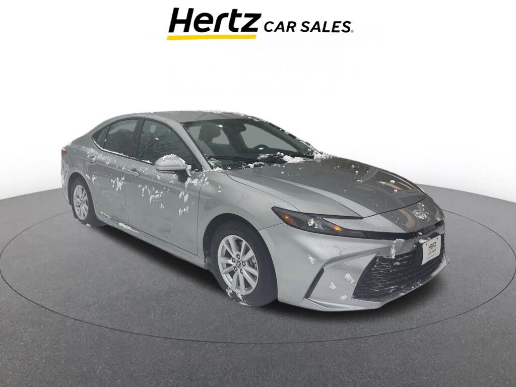 2025 Toyota Camry LE FWD