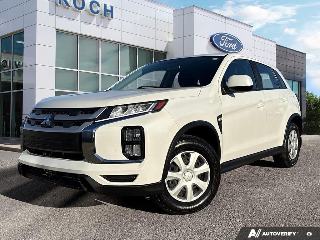 Mitsubishi RVR ES FWD 2021