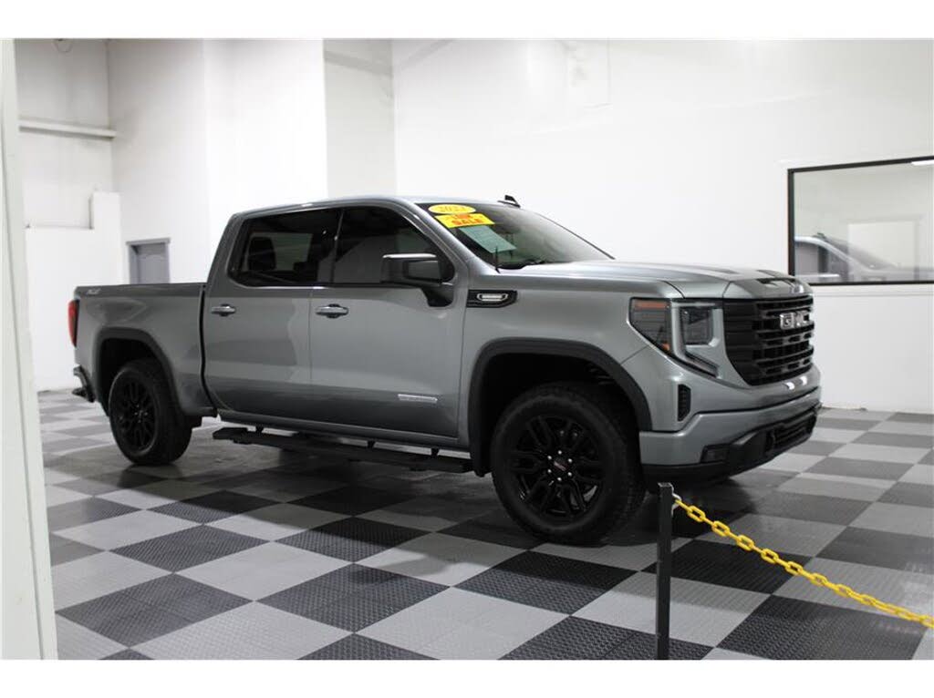 2023 GMC Sierra 1500 Elevation Crew Cab 4WD