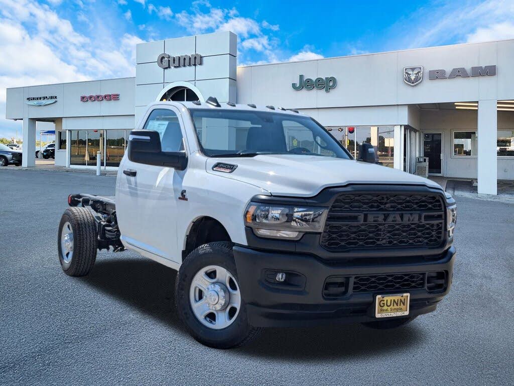 2024 RAM 3500 Chassis Tradesman Regular Cab RWD
