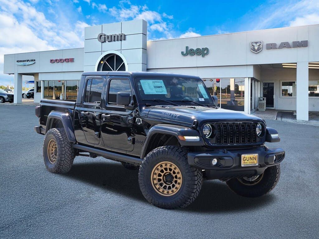 2025 Jeep Gladiator Willys Crew Cab 4WD