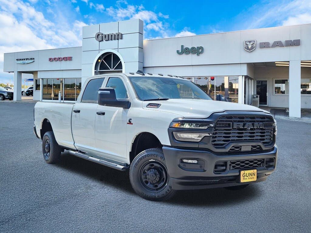 2025 RAM 2500 Tradesman Crew Cab LB 4WD