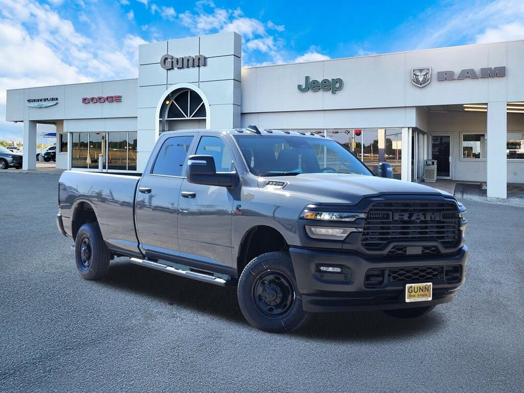 2026 RAM 2500 Tradesman Crew Cab LB 4WD