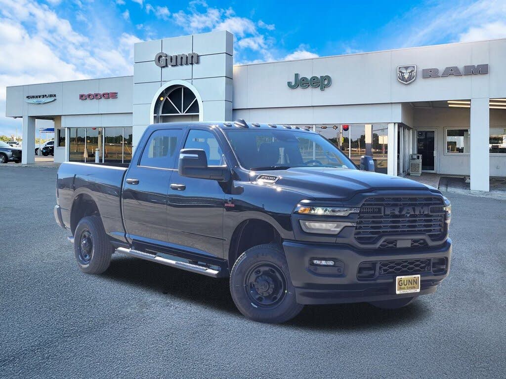 2026 RAM 2500 Tradesman Crew Cab 4WD
