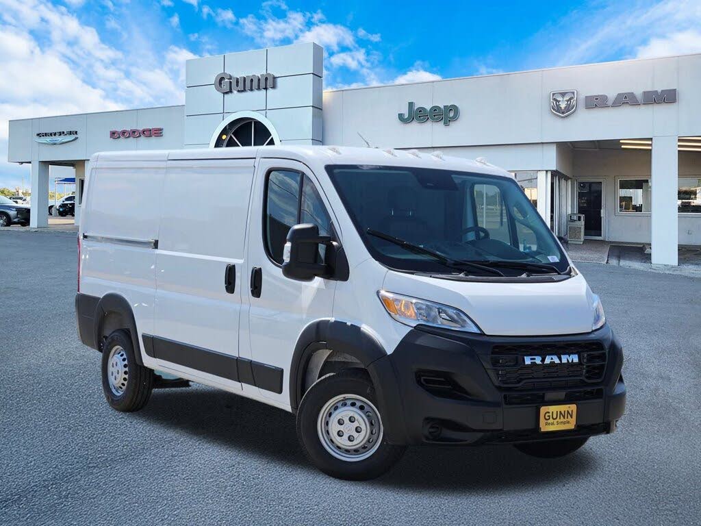2026 RAM ProMaster 1500 Tradesman 136 Low Roof Cargo Van FWD