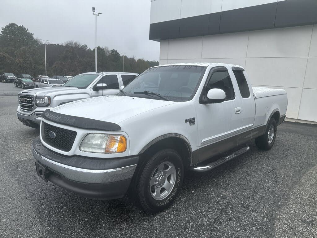 2002 Ford F-150 XLT SuperCab SB