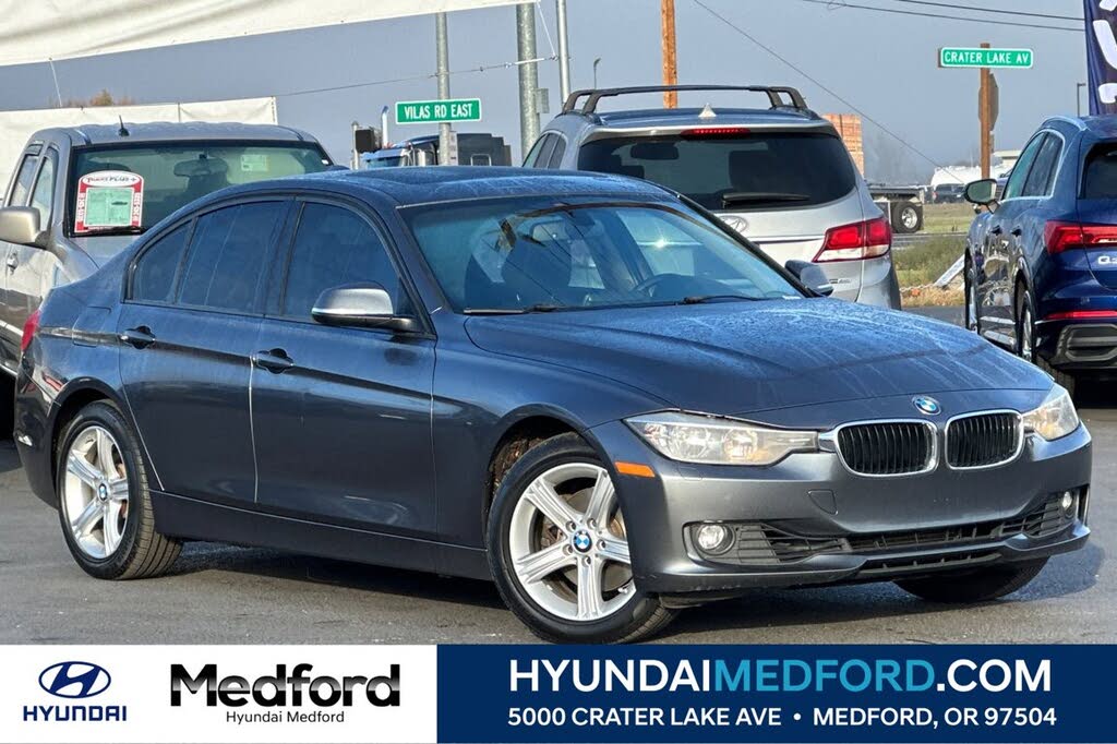 2013 BMW 3 Series 328i xDrive Sedan AWD