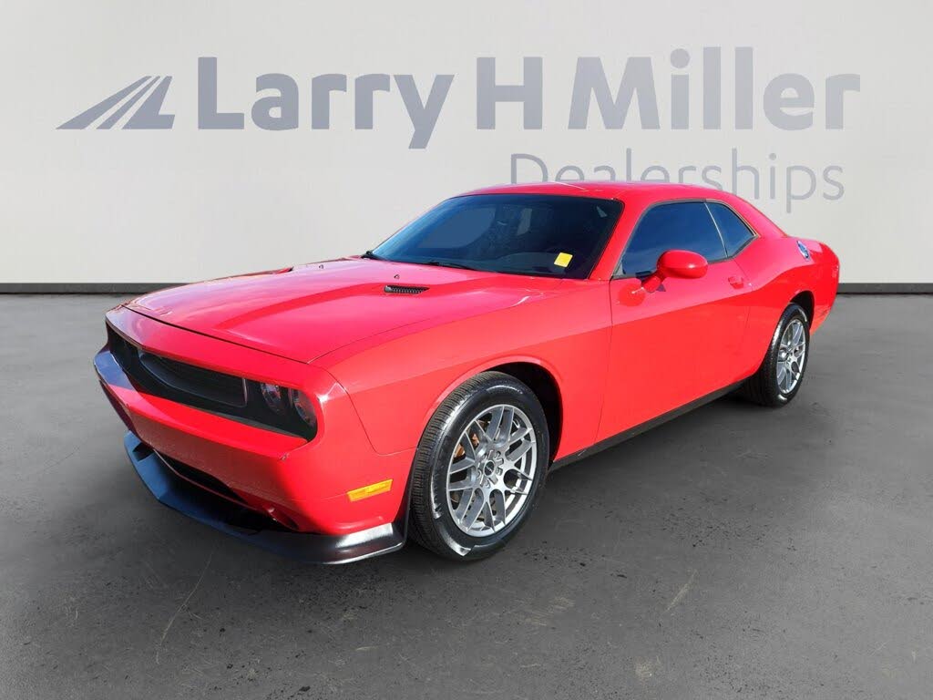 2014 Dodge Challenger SXT RWD