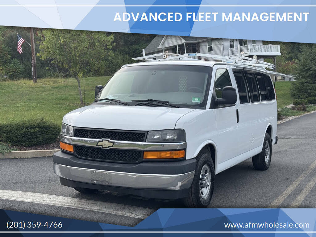 2017 Chevrolet Express Cargo 2500 RWD