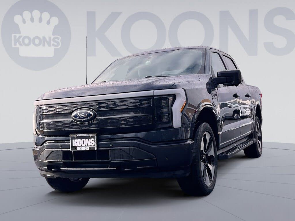 2022 Ford F-150 Lightning Platinum SuperCrew AWD