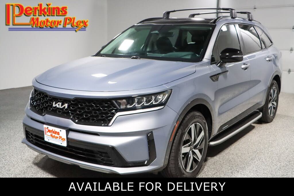 2022 Kia Sorento S FWD