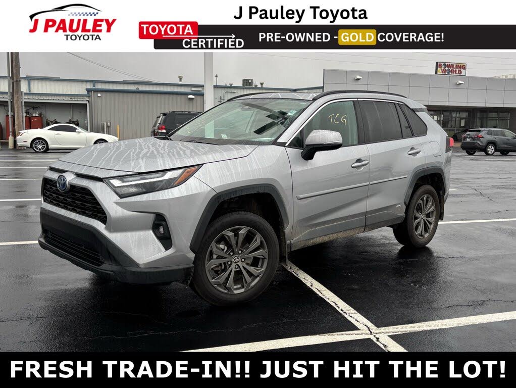 2022 Toyota RAV4 Hybrid XLE Premium AWD