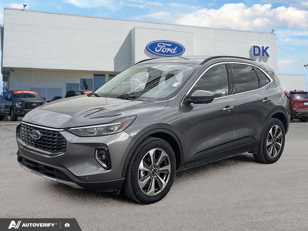 Ford Escape Platinum AWD 2023