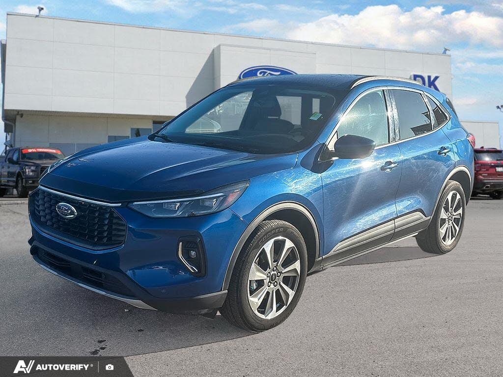 Ford Escape Platinum AWD 2023