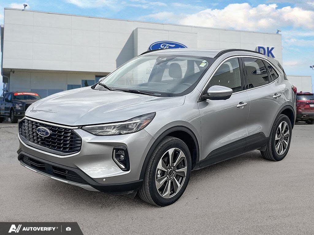 Ford Escape Platinum AWD 2023